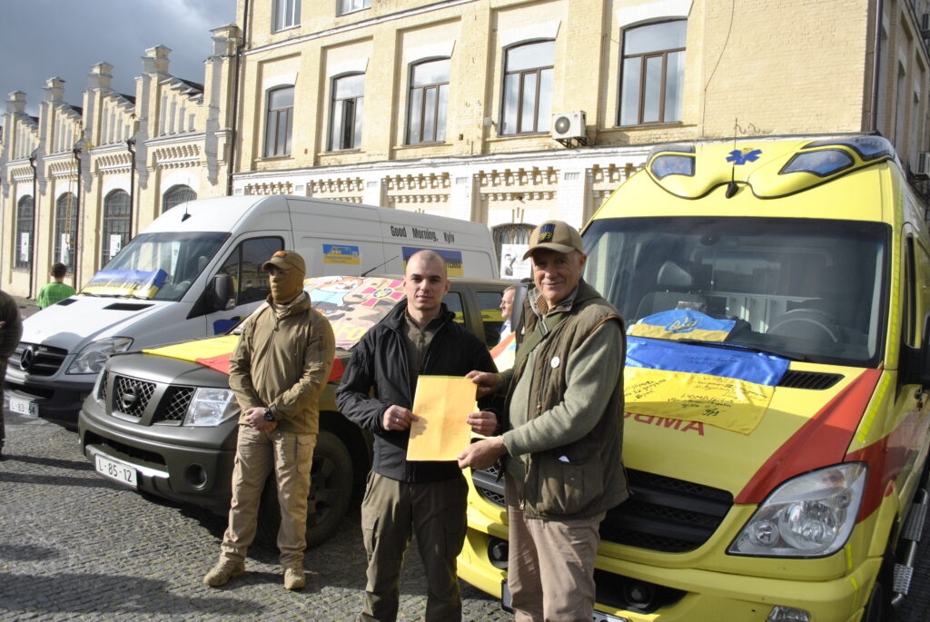 Ukrainian Mission of Ihor Vitenko donates ambulances to save our defenders